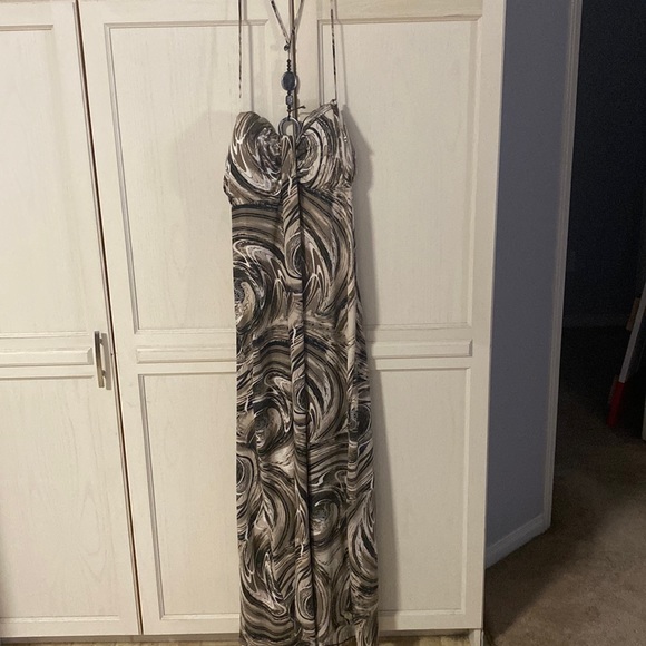 Digital Plus Dresses & Skirts - A spaghetti strap dress in brown shades and black in a 1X